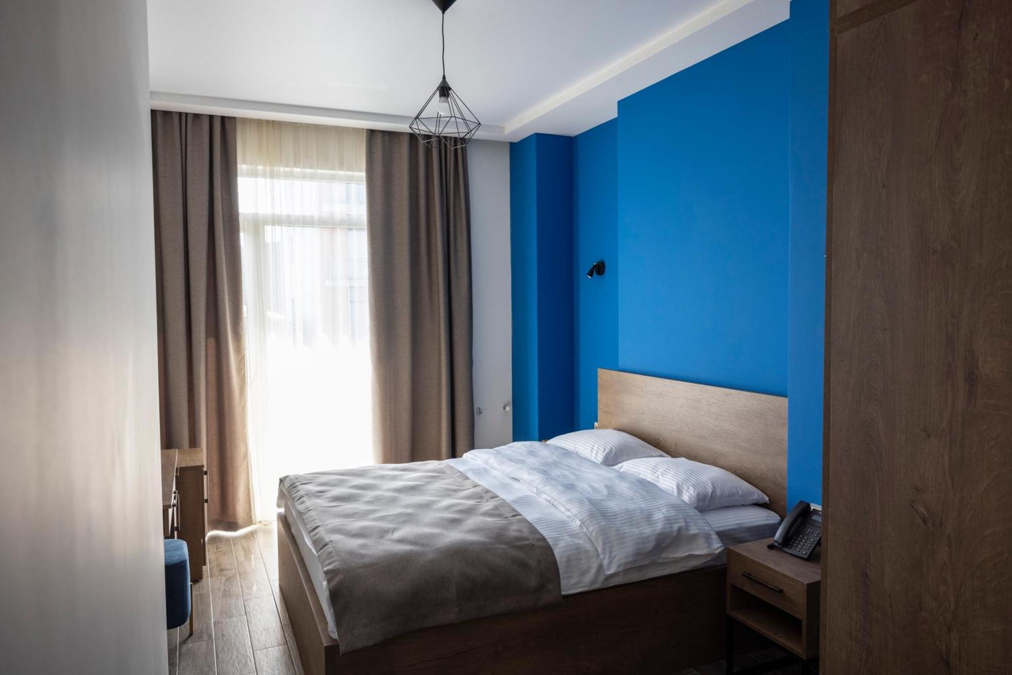 Gardenville Batumi Eksteriør billede