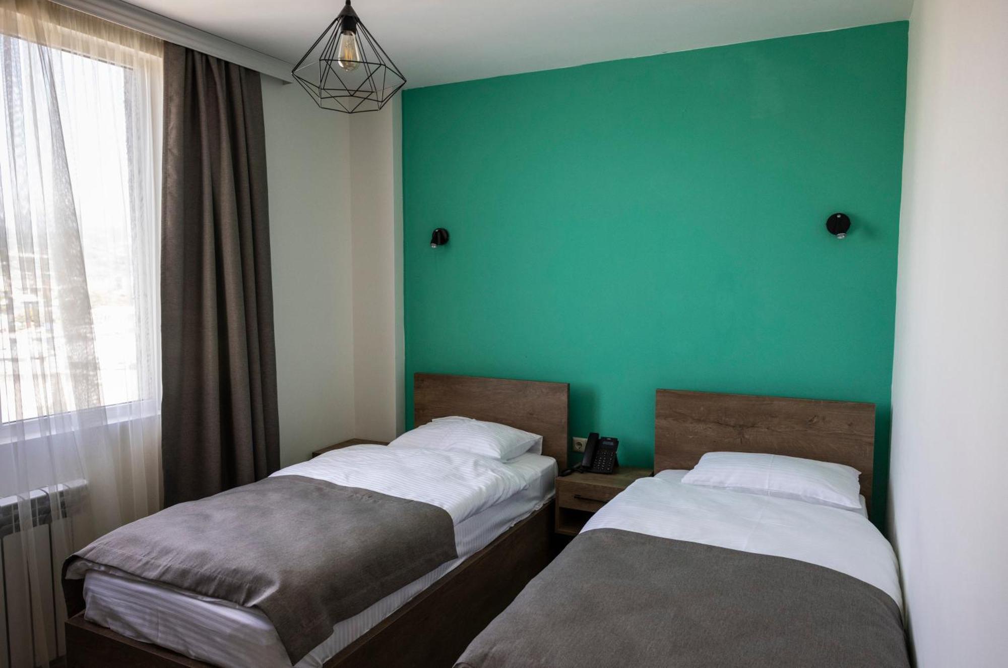 Gardenville Batumi Eksteriør billede
